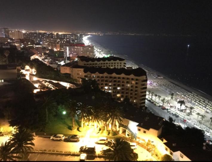 La Roca De Torremolinosアパートメント エクステリア 写真